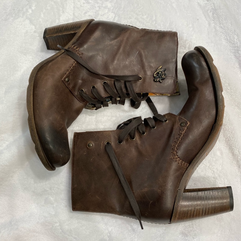 Brown heeled Siren by Mark Nason boots